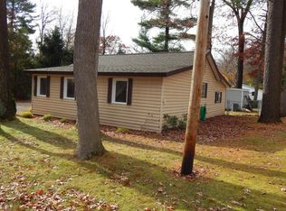 15943 152nd Ave, Spring Lake, MI 49456