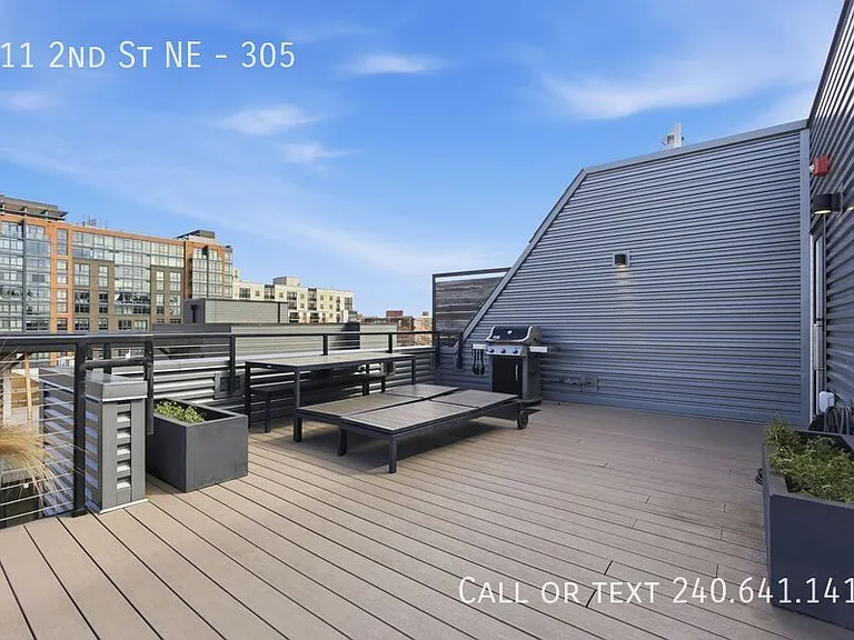 911 2nd St NE #305 — Photo 12