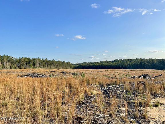 4th image of Underwood Ball Rd