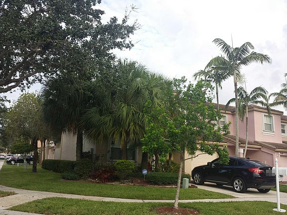 3rd image of 1300 NW 154th Ave