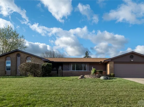 3069 Windmill Dr, Dayton, OH 45432