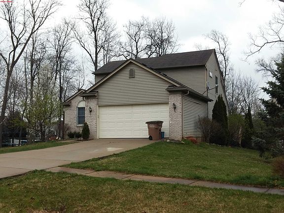 4th image of 9097 Timbercrest Ln