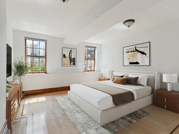 245 East 52nd Street image 2 of 9