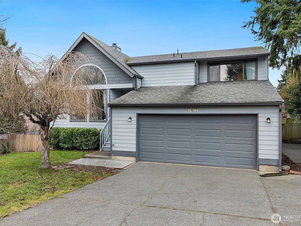1st image of 11944 SE 212th Place