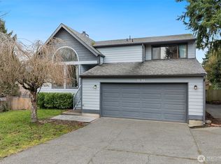 11944 SE 212th Pl, Kent, WA 98031