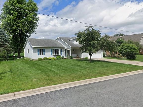 2nd image of 1926 Blue Mounds St