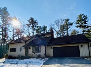 6 Sheffield Hill Rd, Exeter, RI 02822