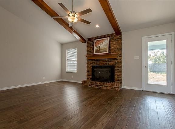 5th image of 105 Lakeway Trl
