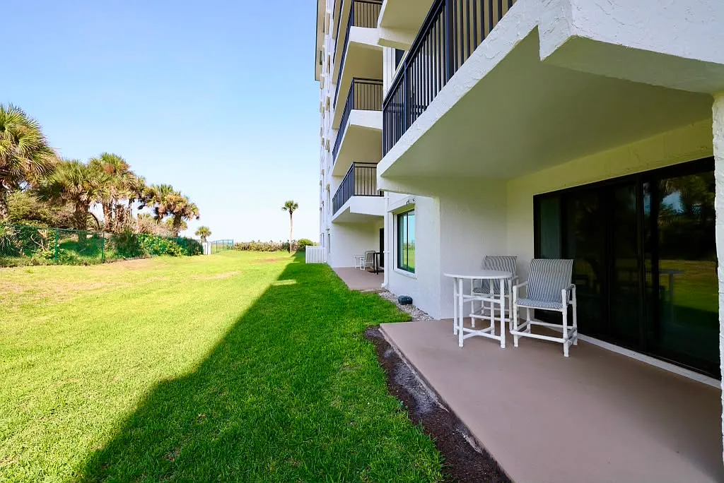3 bed, 1464 sqft, $5,700 — Photo 2