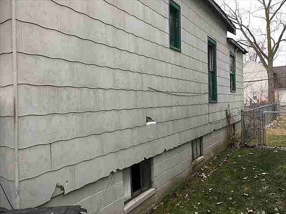 9129 Holcomb