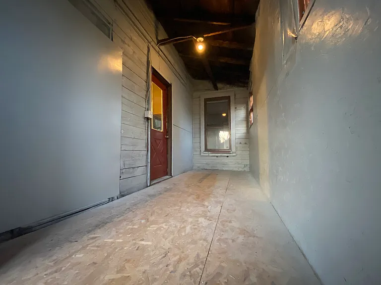 71-73 Sanders St #73A — Photo 13