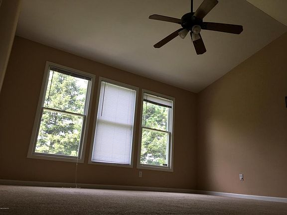 4th image of 4208 Haralson Ct SE