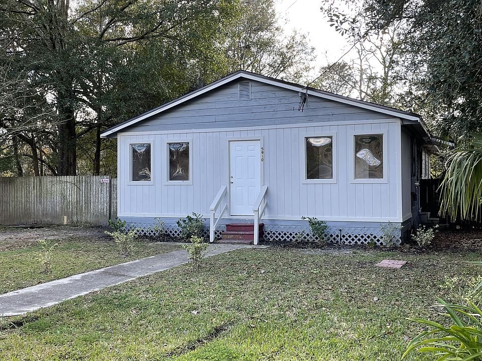 1st image of 5910 Droad St #1