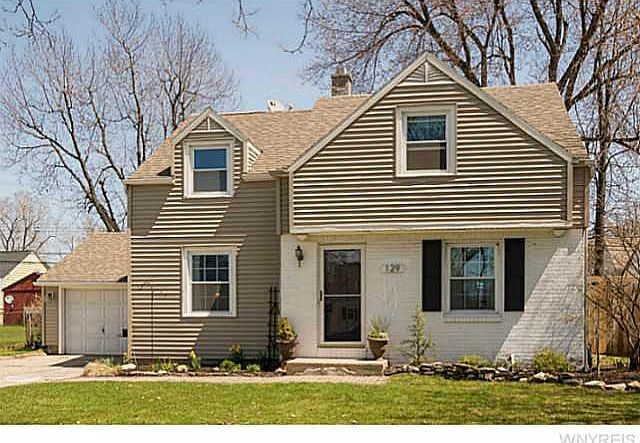 1st image of 129 Kelvin Dr