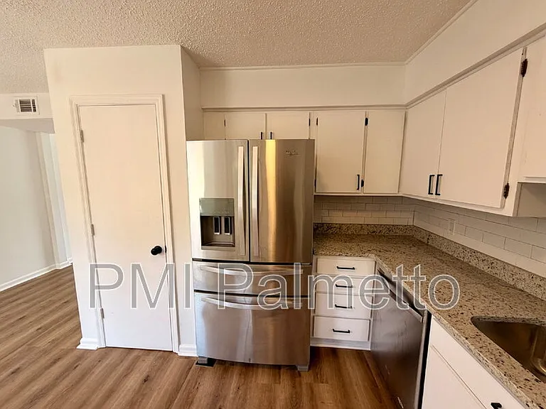 1216 Cactus Ave — Photo 6