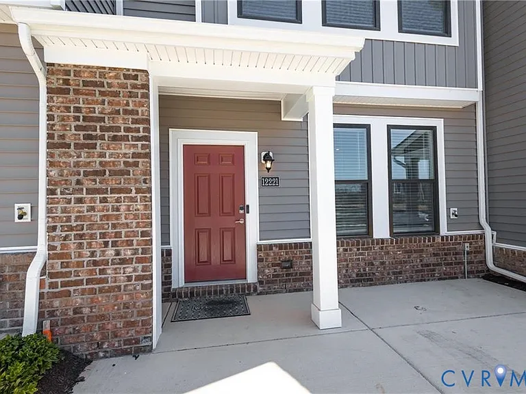 12221 Dutch Elm Cir — Photo 30