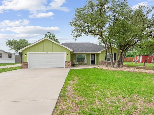 3299 Lake Park Rd, Belton, TX 76513