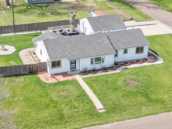 5700 Farley Ave, Raytown, MO 64133