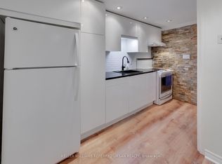 1666 Queen St E #22, Toronto, ON M4L1G3