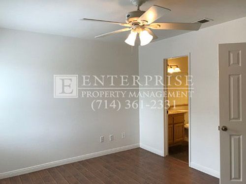 2nd image of 325 S Doral St