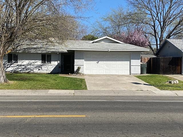1st image of 6808 Larchmont Dr