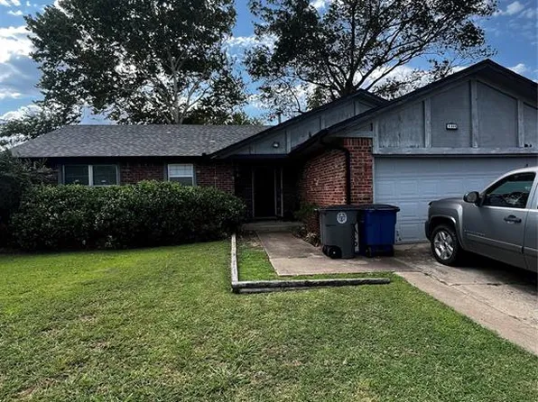 10828 E Skelly Dr, Tulsa, OK 74128
