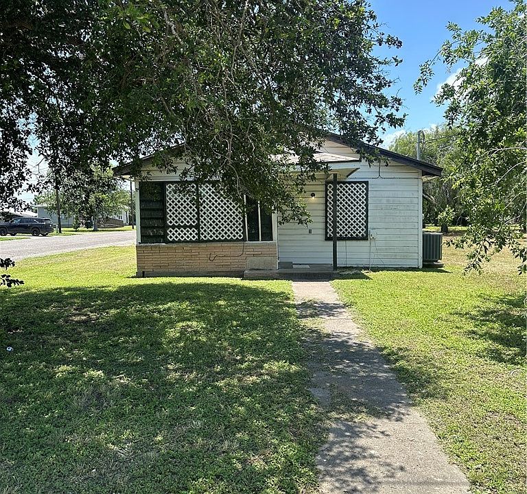 1st image of 520 Avenue B