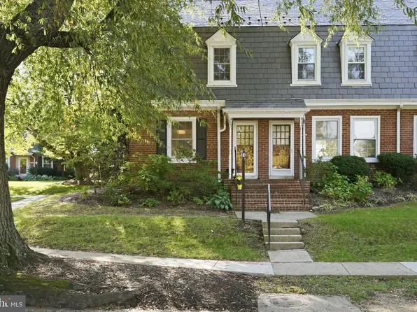 4122 36th St S, Arlington, VA 22206
