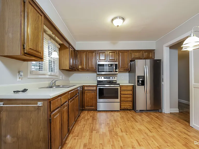 1702 Plateau Ct — Photo 5