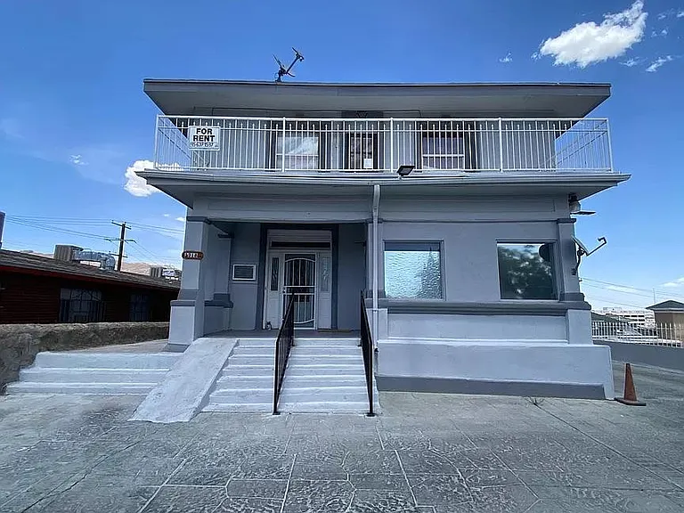 1318 N El Paso St #5 — Photo 1