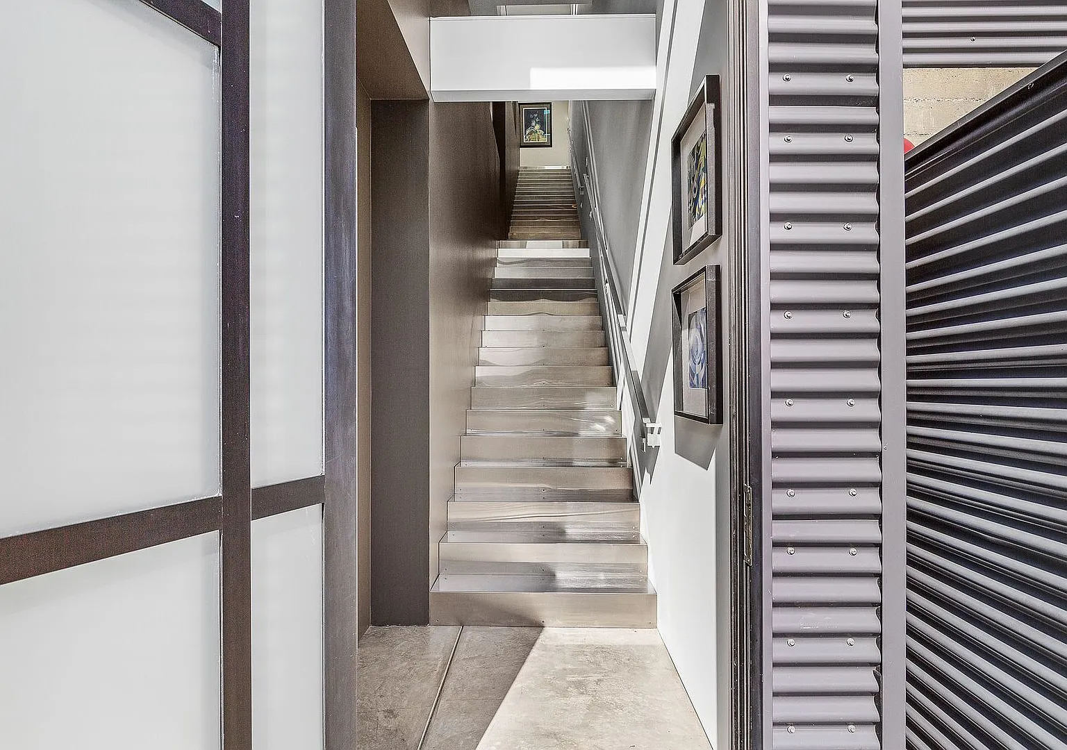Spectacular Live/Work Home Designed by Architect David Stark Wilson — Photo 3