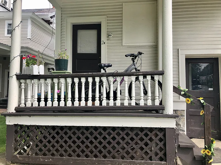434 Glen St #2B — Photo 7