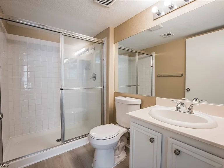 1908 Villa Palms Ct #202 — Photo 20