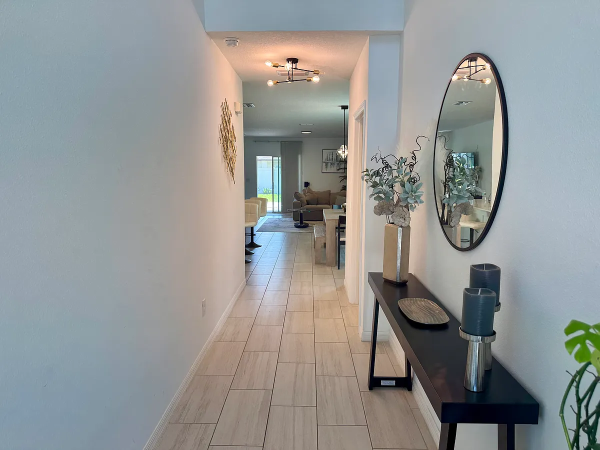 Building Photo - 9837 Carabiner Way
