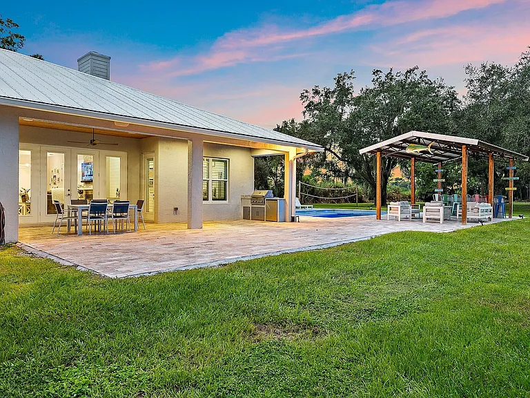 12955 SW Kanner Hwy — Photo 27