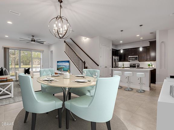 4th image of 842 Pinewood Dr