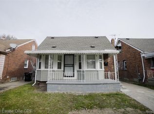 7702 Patton St, Detroit, MI 48228