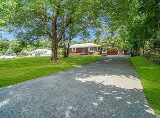 37 Sebonac Rd, Southampton, NY 11968