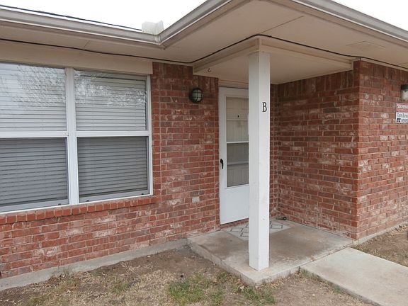 4th image of 310 NW Ferris Ave APT B