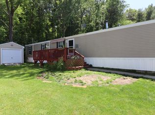 75 R And R Park, Killingly, CT 06241