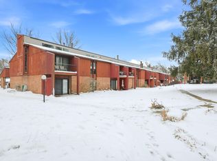 2411 Packard St APT 53E, Ann Arbor, MI 48104