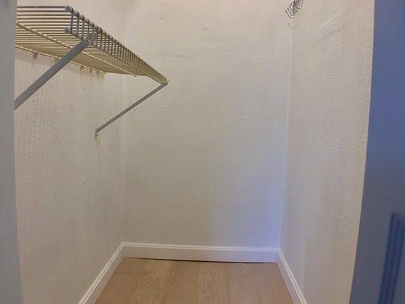 5th image of 123 Elm St APT C-8