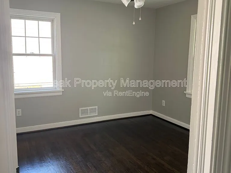 9014 Weldon Dr — Photo 6
