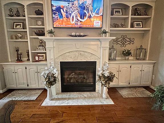 5th image of 113 Deer Grove Ct