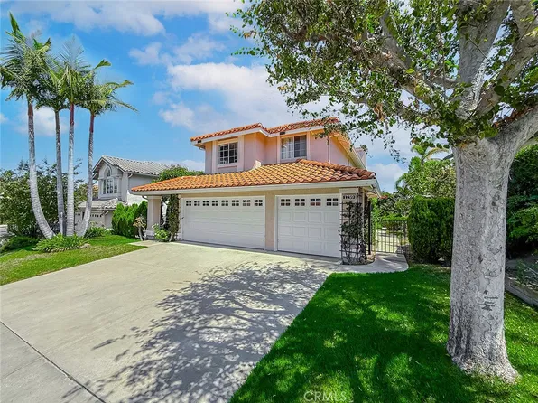 1739 Amarelle St, Thousand Oaks, CA 91320