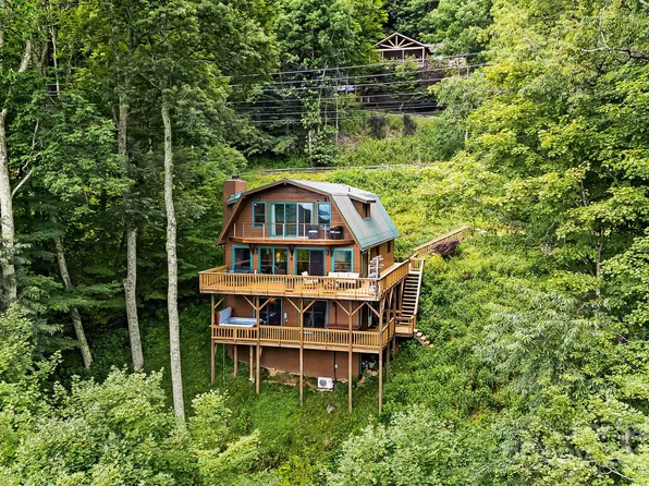 637 Granny Lewis Ln, Mars Hill, NC 28754