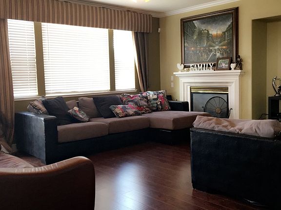 3rd image of 2020 Frensham Dr
