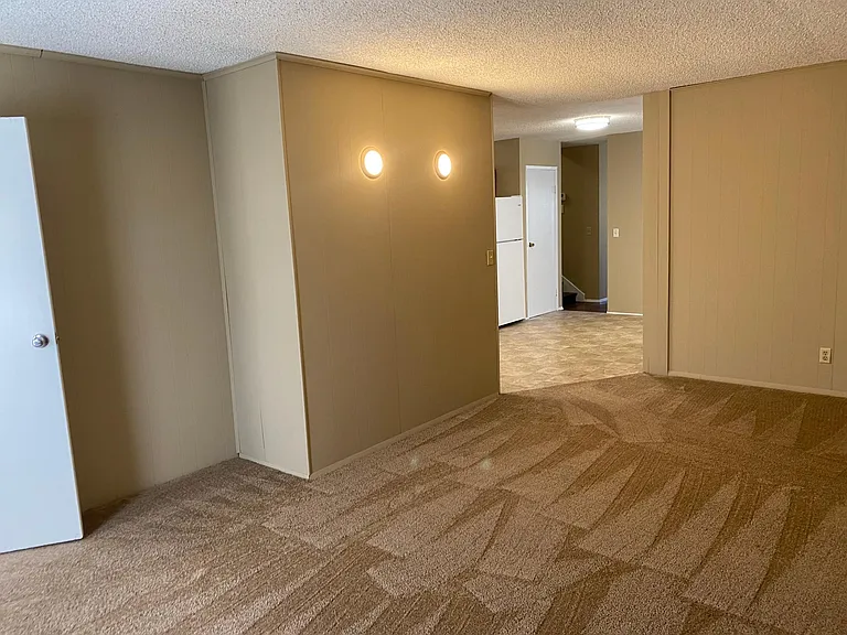 4838 N Manchester Ave — Photo 11