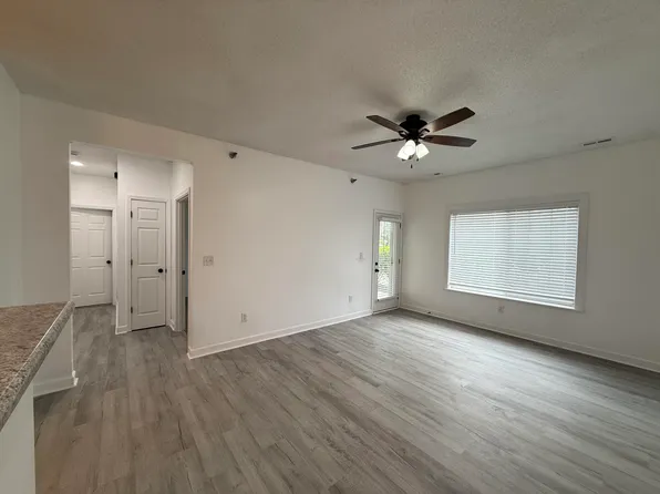 3800 Saddlebrook Pl APT 702, Columbia, MO 65202