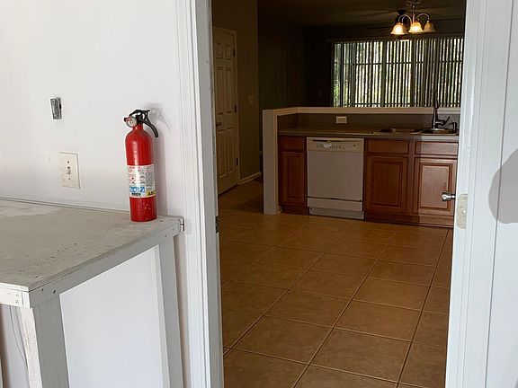 3rd image of 8431 Twisted Vine Ct